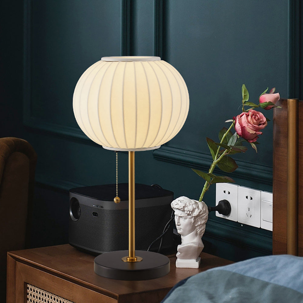 Classic Silk White Bedroom Bedside Table Lamp