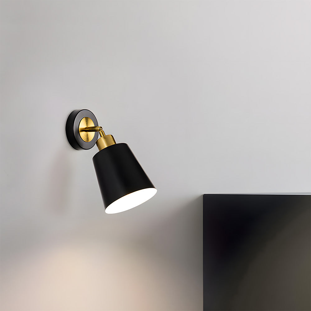 Elegant wall light featuring a minimalist design, adding luxury to your space